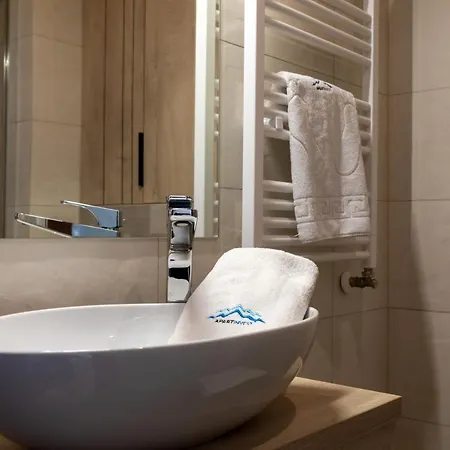 아파트 Park A25 -z Dostepem Do Basenu, Sauny, Jacuzzi, Silowni 스클라르스카포렘바